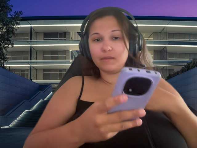 Minettesexy24 live cam on BongaCams