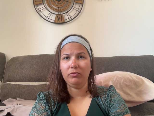 Minettesexy24 live cam on BongaCams