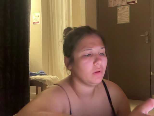Minettesexy24 live cam on BongaCams
