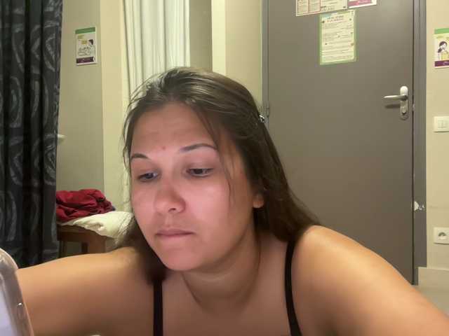 Minettesexy24 live webcam show