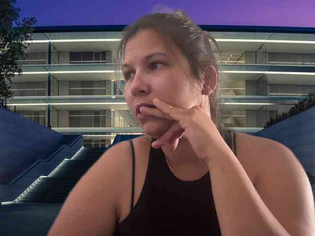 Minettesexy24 webcam