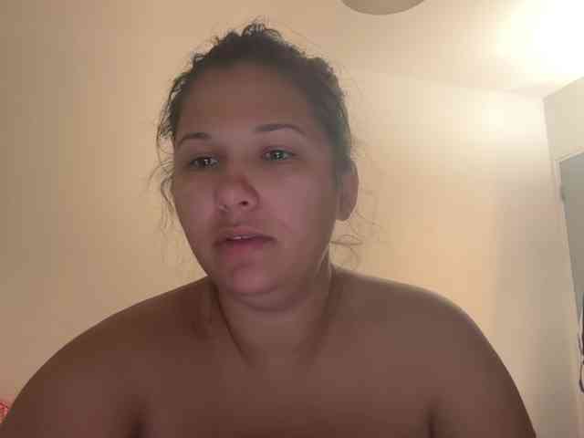 Minettesexy24 webcam