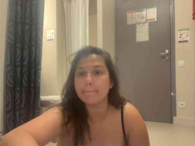 Minettesexy24 webcam