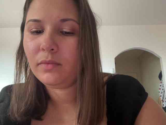 Minettesexy24 webcam