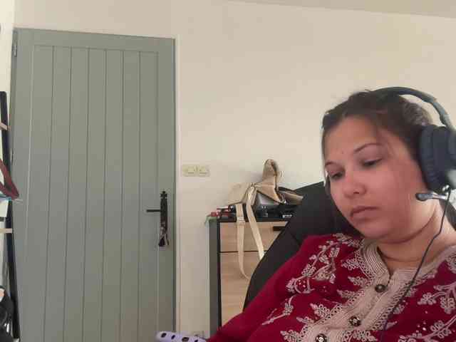 Minettesexy24 webcam