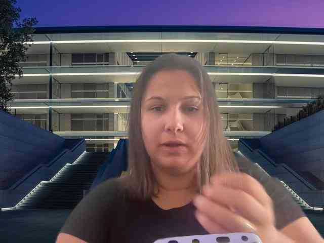 Minettesexy24 webcam
