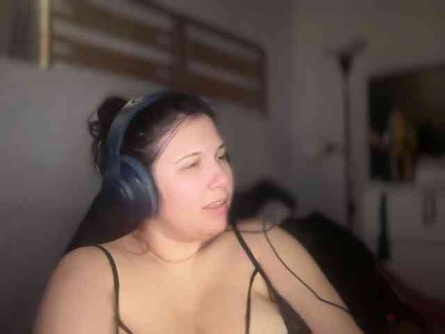 Minettesexy24 webcam