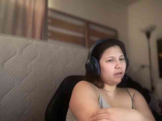 Minettesexy24 webcam