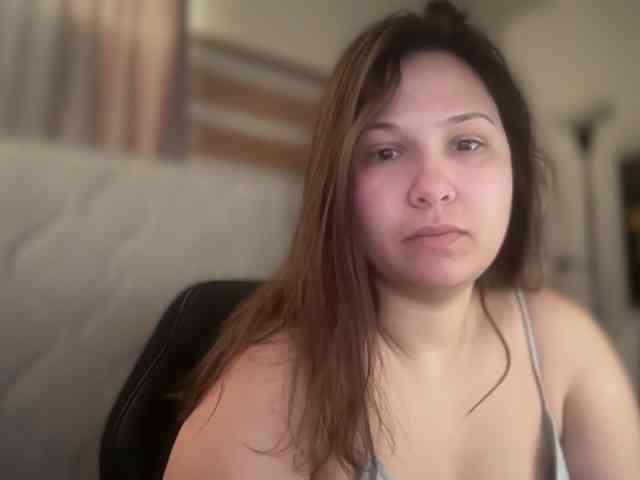 Minettesexy24 webcam