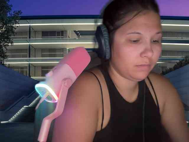 Minettesexy24 webcam