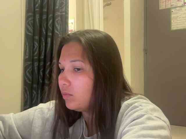 Minettesexy24 webcam