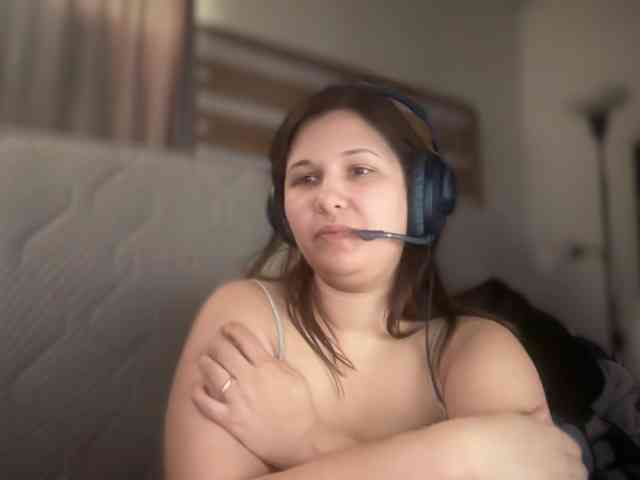 Minettesexy24 webcam