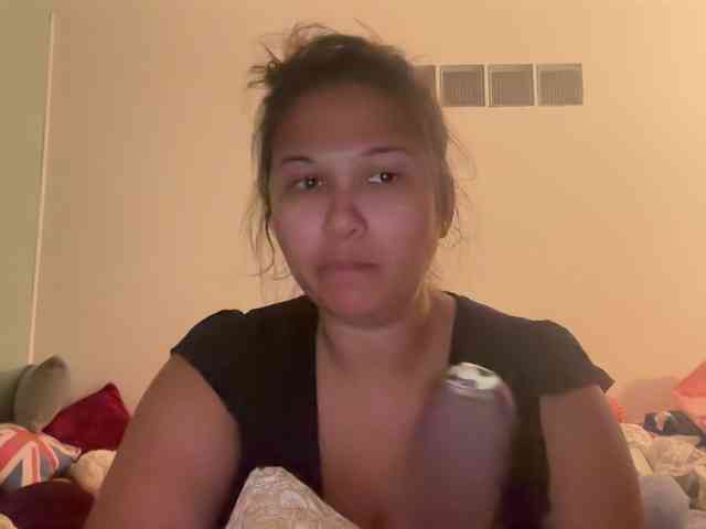 Minettesexy24 webcam