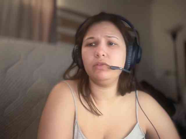 Minettesexy24 webcam