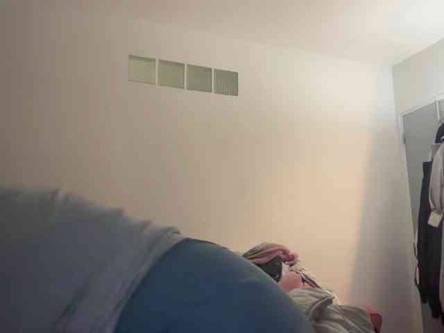 Minettesexy24 webcam