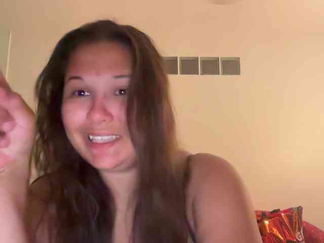 Minettesexy24 webcam