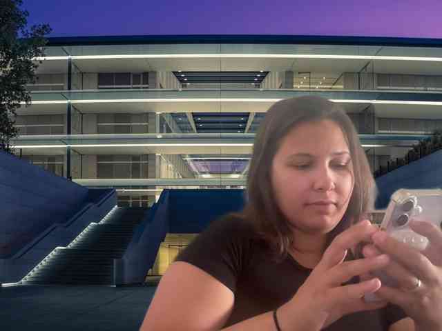 Minettesexy24 webcam