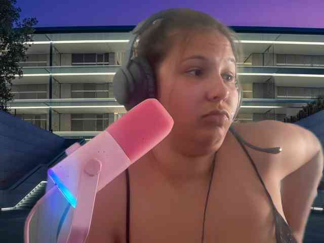 Minettesexy24 webcam