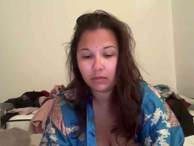 Minettesexy24 webcam