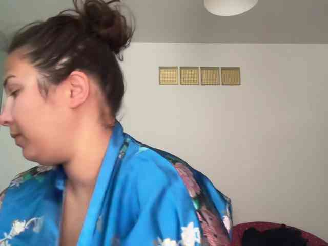 Minettesexy24 webcam