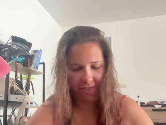 Minettesexy24 webcam
