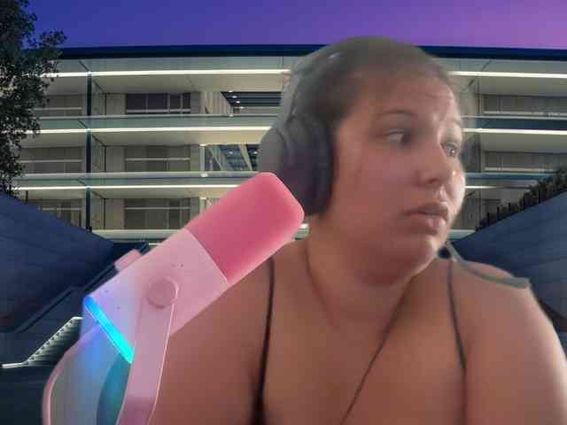Minettesexy24 webcam