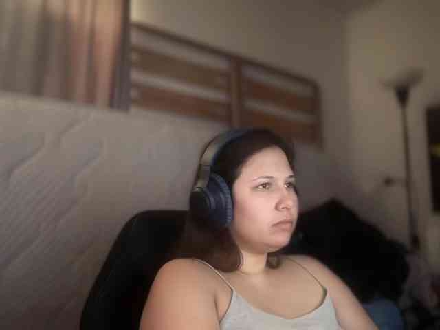 Minettesexy24 webcam