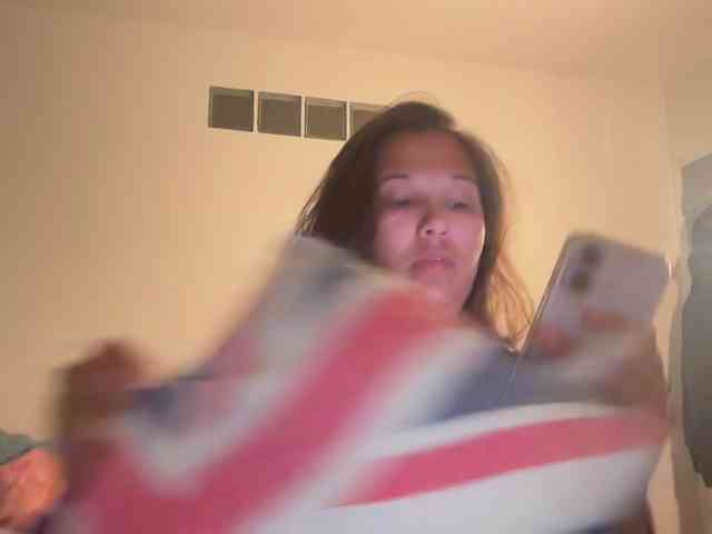 Minettesexy24 webcam