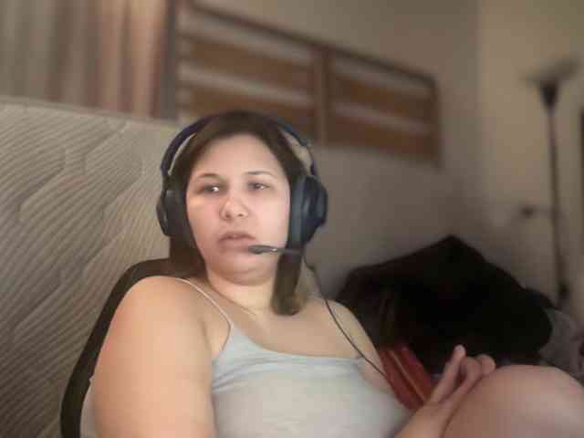 Minettesexy24 webcam