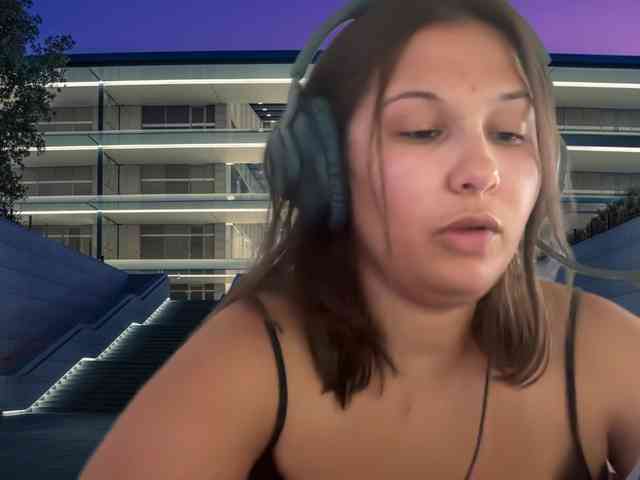 Minettesexy24 webcam