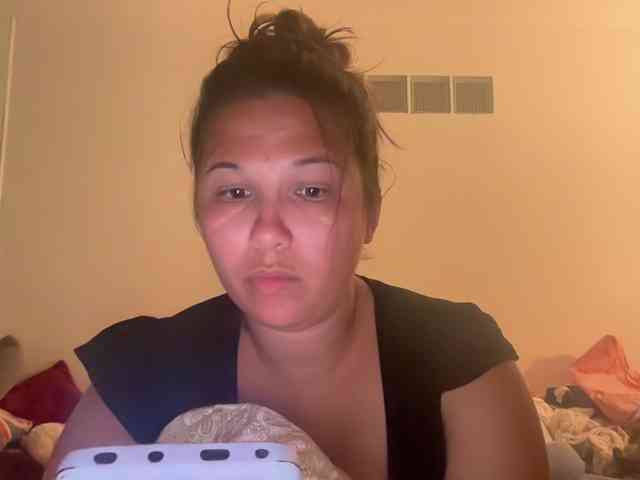 Minettesexy24 webcam