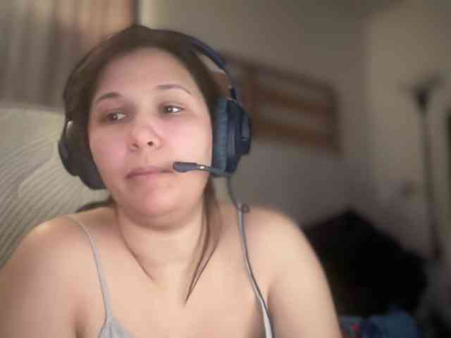 Minettesexy24 webcam