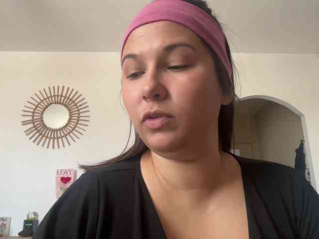 Minettesexy24 webcam