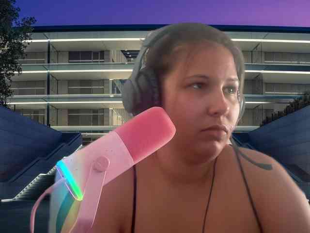 Minettesexy24 webcam