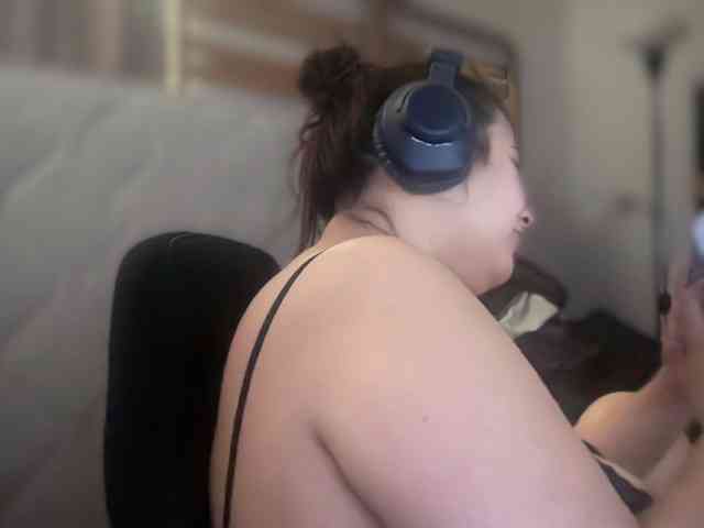 Minettesexy24 webcam