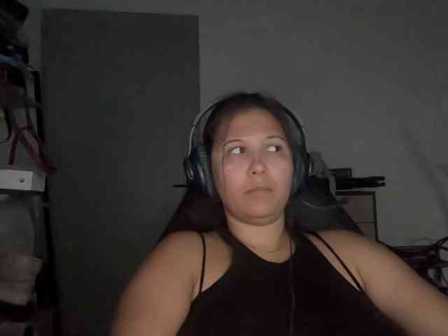 Minettesexy24 webcam