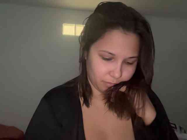 Minettesexy24 webcam