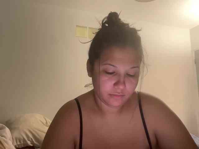 Minettesexy24 webcam