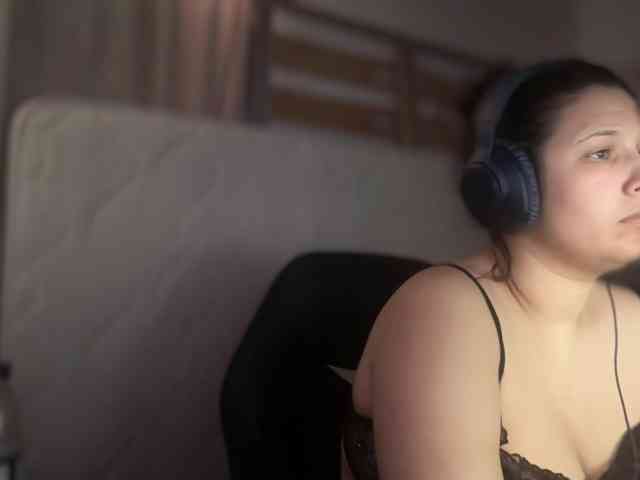 Minettesexy24 webcam