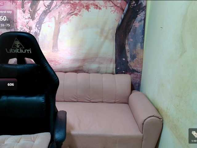 ambersexy18 live cam on BongaCams