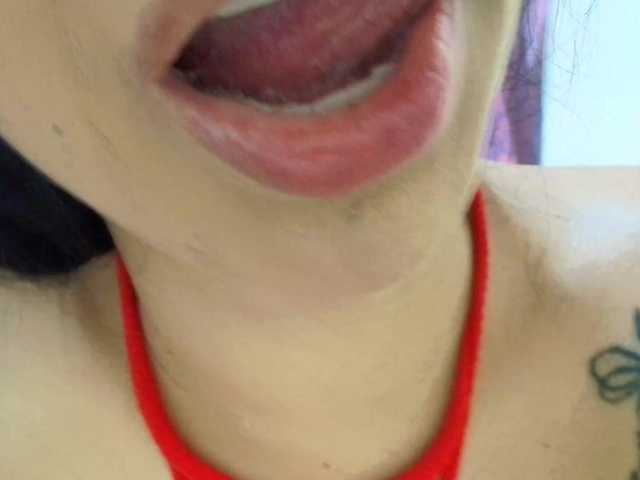 ambersexy18 live cam on BongaCams