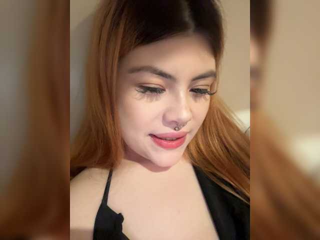 alissha05 live cam on BongaCams