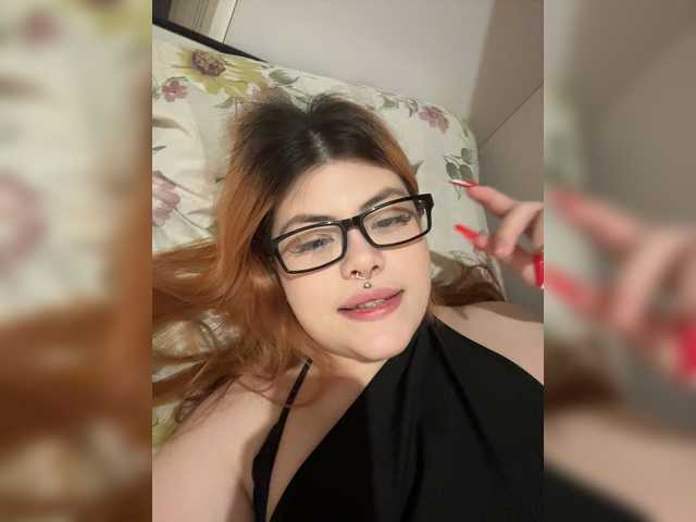 alissha05 live cam on BongaCams