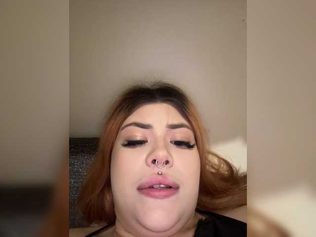 alissha05 live cam on BongaCams