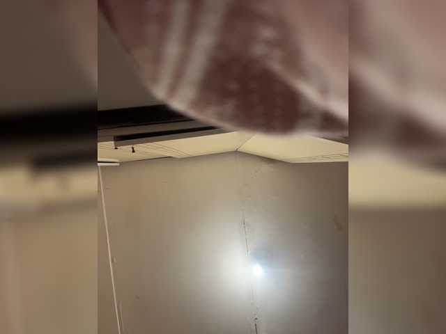 alissha05, live now on BongaCams