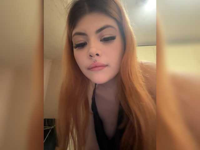 alissha05, live now on BongaCams