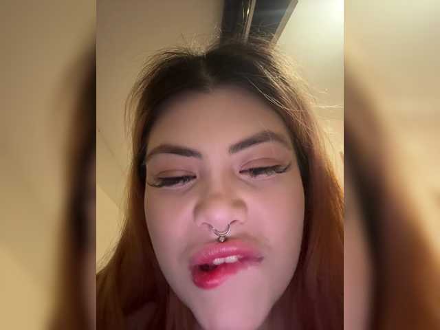 alissha05 live cam on BongaCams