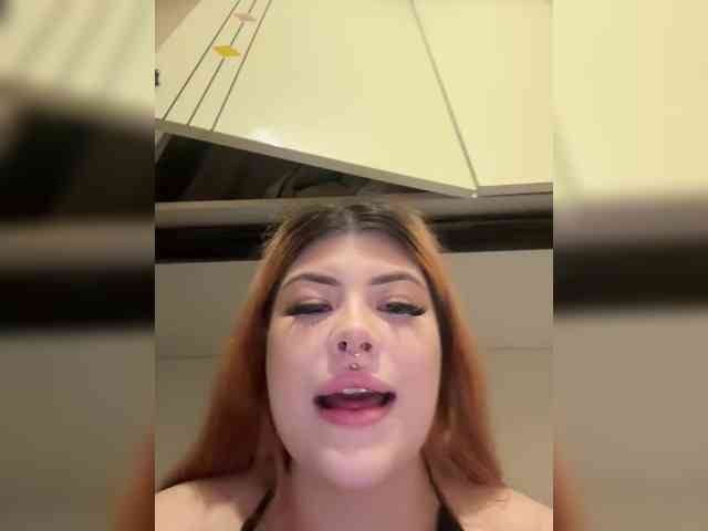 alissh18 webcam