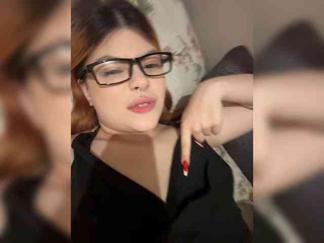 alissh18 webcam