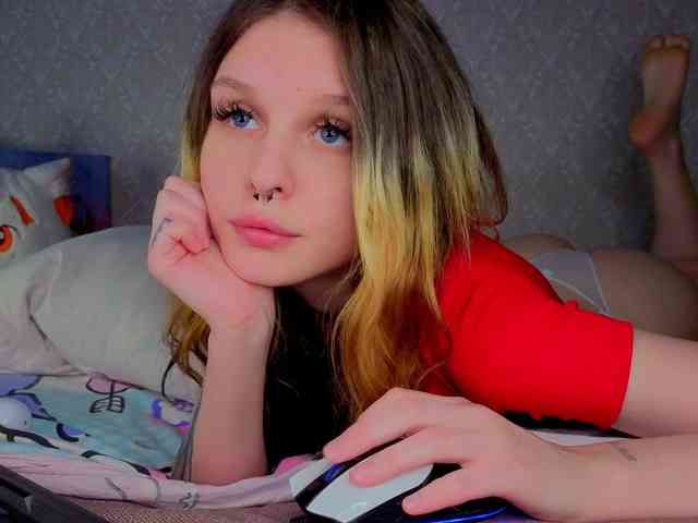 TinyDoll webcam
